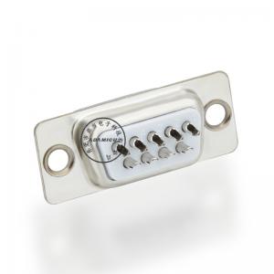 d-sub 9 pinový typ konektoru typu male