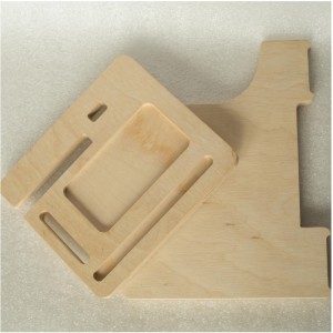 dřevěné dobíjecí komorník