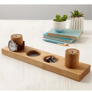 PERSONALIZOVANÝ ZÁSOBNÍK ZÁSOBNÍKŮ A SLEDOVACÍ STOJAN