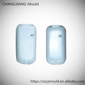 Shenzhen vyrábí plastové vstřikovací formy pro dálkové ovládání