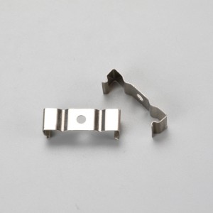 Hliníkový profil LED s koncovými kryty krytu PC a montážními sponami pro proužek LED