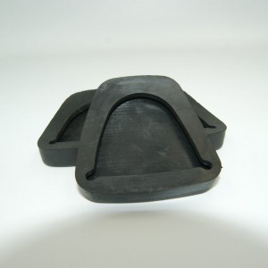 Kryt Rubbe pro pedál automatické spojky