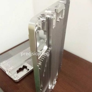 Části přesného obrábění