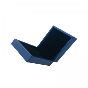 Vlastní luxusní šperková dárková krabička