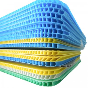 polypropylenová dutá fólie