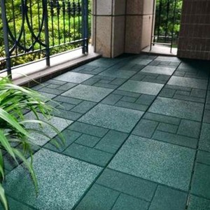 Gumová podlahová rohož