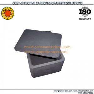 Grafitové nakladače používané při slinování práškové metalurgie