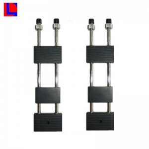 Čína vyrábí pryžovou ocelovou část