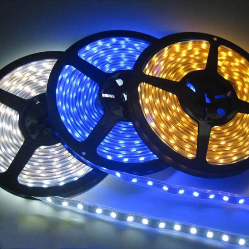 LED pásová světla RGB Barevná pásová světla pro vánoční / sváteční dekorace