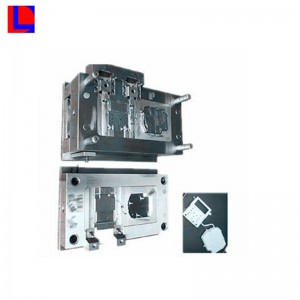 Plastová vstřikovací forma vyrábějící čiré plastové výrobky