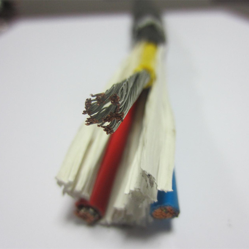 Koncentrický kabel s nízkým napětím 8 / 2AWG s izolací z PVC
