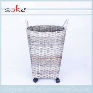 Ručně vyráběné tkané skladování z přírodního PE ratanu