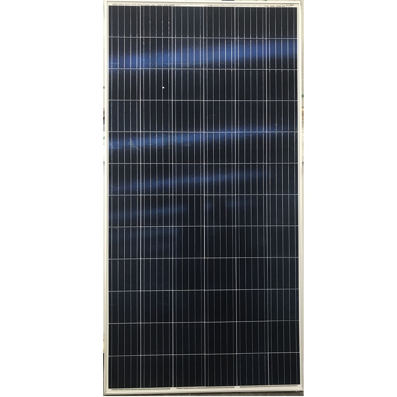 Polykrystalický solární modul