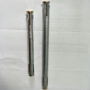 kovové rámové kotvy