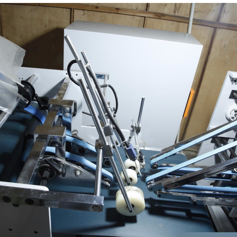 Automatická pasterka na krabice