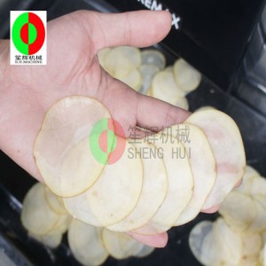 Malý kráječ zeleniny a ovoce