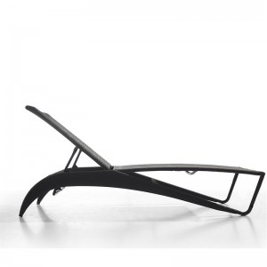 Venkovní zahradní patio ratanová lehátka