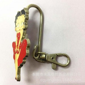 P068 háček Betty BooH