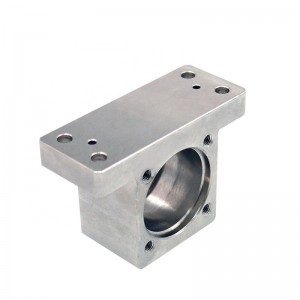 OEM CNC obrábění motocyklových ocelových dílů