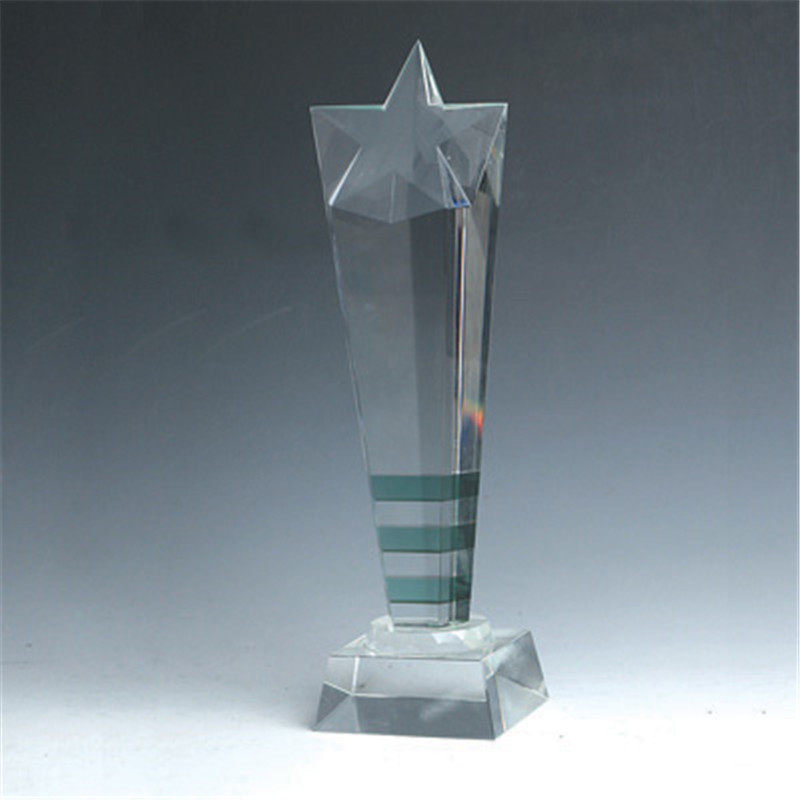 Hvězda tvaru zkosené křišťálové trofeje