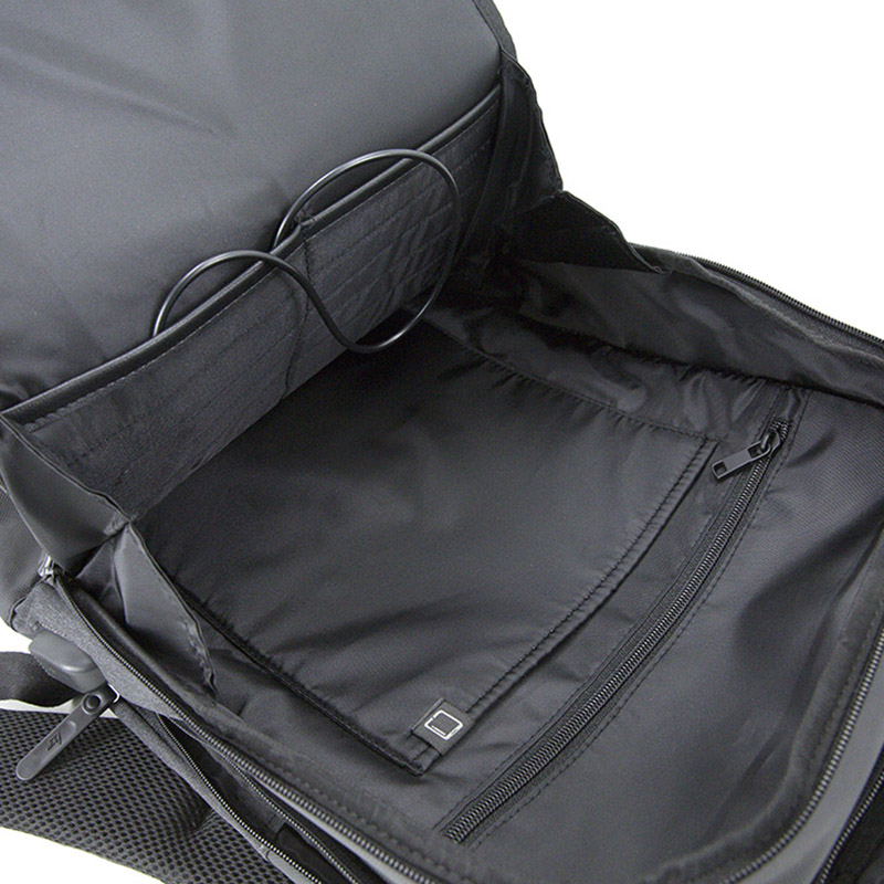 19SA-7840M Nový příchozí PU s nylonem Vodotěsný notebookový batoh 15palcový notebookový batoh s nabíjením USB