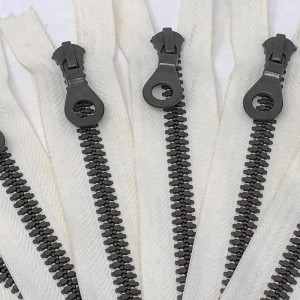 Plastový zip s uzavřeným koncem Módní RIRI zuby malované Posuvný zámek Auto-Key s klíčovou dírkou 9