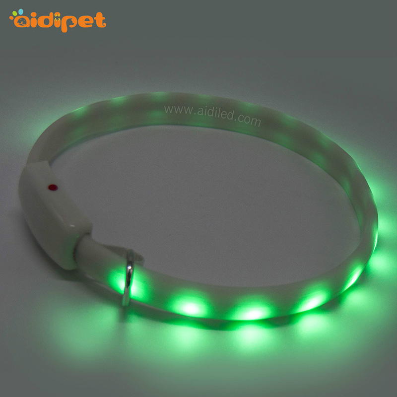 Domácí dárkový silikonový personalizovaný barevný psí límec LED elektronický psí límec
