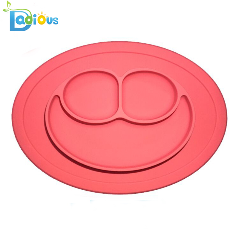 Amazon Hot Sale Baby One-piece Silikon Placemat Safe Kids Sací talíř