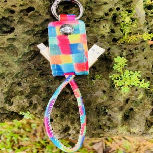 Přenosný datový kabel s klíčenkovým řetězcem