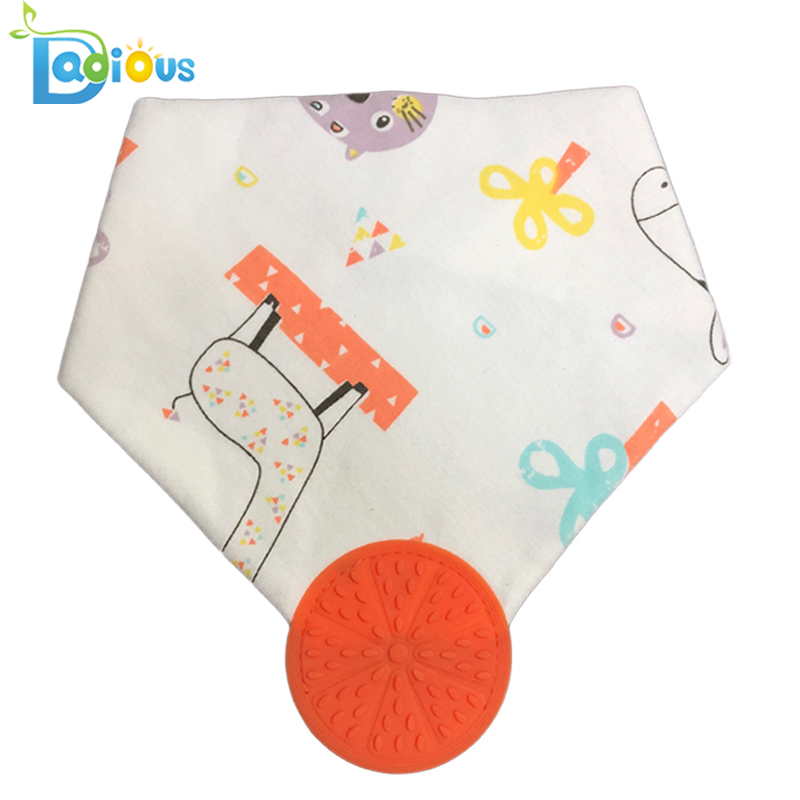 Baby Teething Bandana Bib BPA Silicone Bibs Teether Nastavitelný Snap pro chlapce a dívky