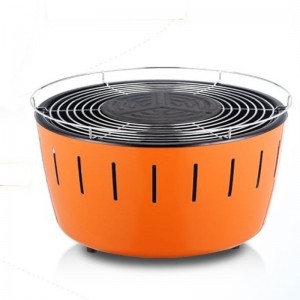 Přenosný gril na dřevěné uhlí-106