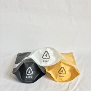 Recyklovatelný PET / PE vak na zip s vysokou bariérou pro balení potravin s oknem