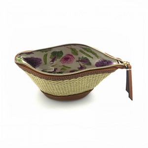 Tkaná kosmetická taška