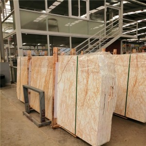 Mramorové desky ze zlatého pavouka