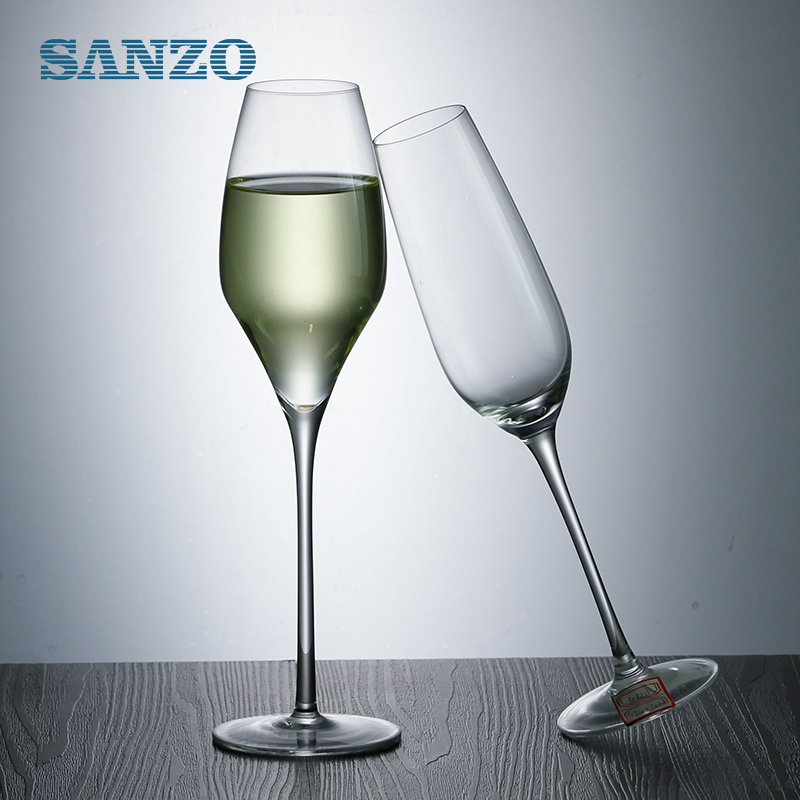Značková SANZO skleněná láhev šampaňského na šampaňské flétny Skleněná čistá flétna na šampaňské