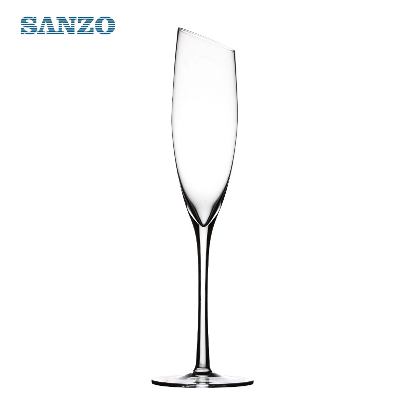 SANZO Bohemian Champagne Glass Přizpůsobené ručně vyráběné sklo Champagne Cup Propagační barevné šampaňské za horka
