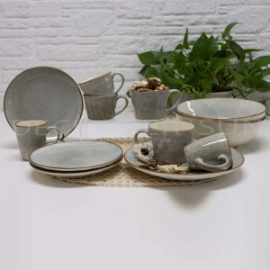 Keramická jednoduchá jídelní sada