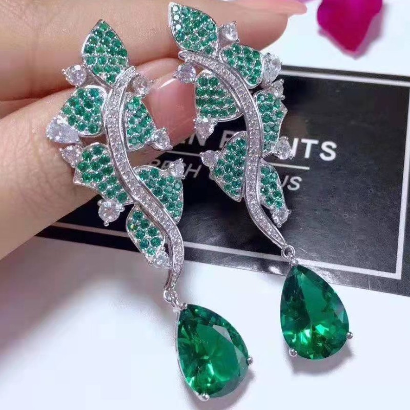 925 STERLING SILVER SYNTHETIC EMERALD LEAF CUBIC ZIRCONIA ŽENY DANGLE EARRINGS