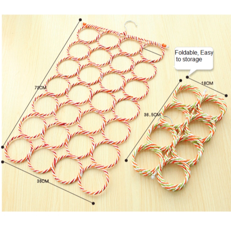 28 Držák ramínka na organizér šátek