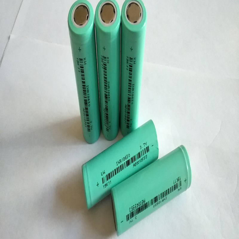 Lithium-iontová baterie 18650 2000 mAh 3,7 V