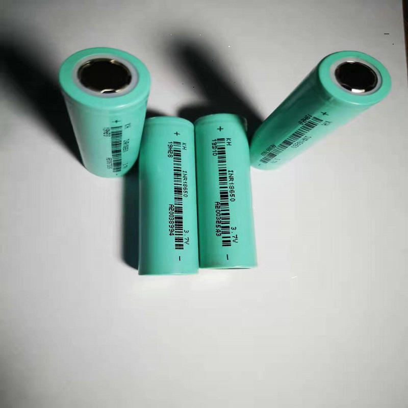 Lithium-iontová baterie 18650 2000 mAh 3,7 V