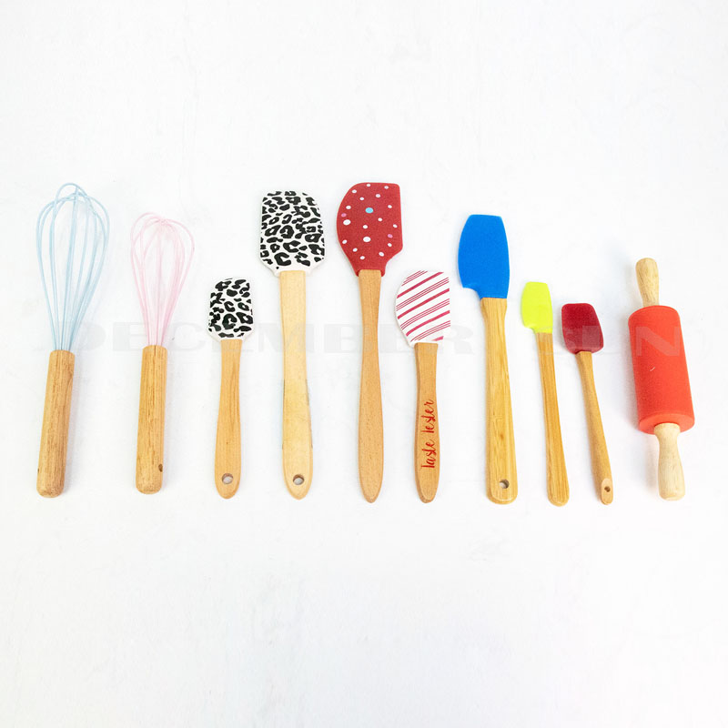 Uživatelsky přívětivý kuchyňský náčiní a držák