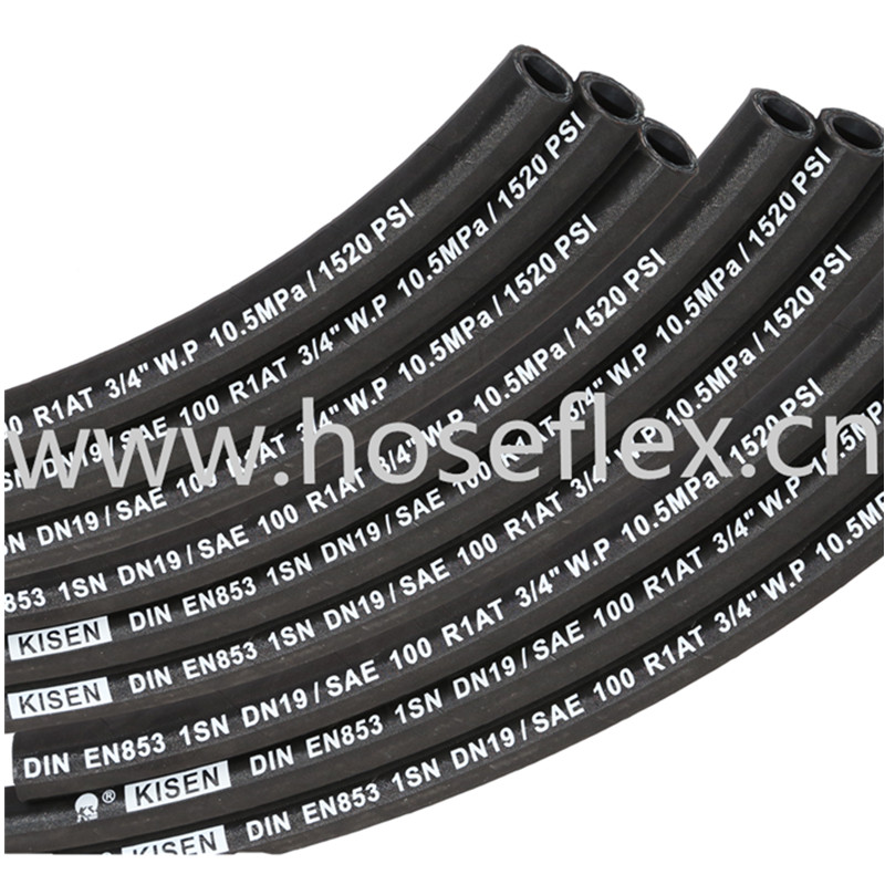 Vysokotlaká gumová hadice Vysoce kvalitní čínská dodavatelská hydraulická gumová hadice Sae 100 R1at gumová hydraulická hadice aplikovaná na zvedák nebo kombajn