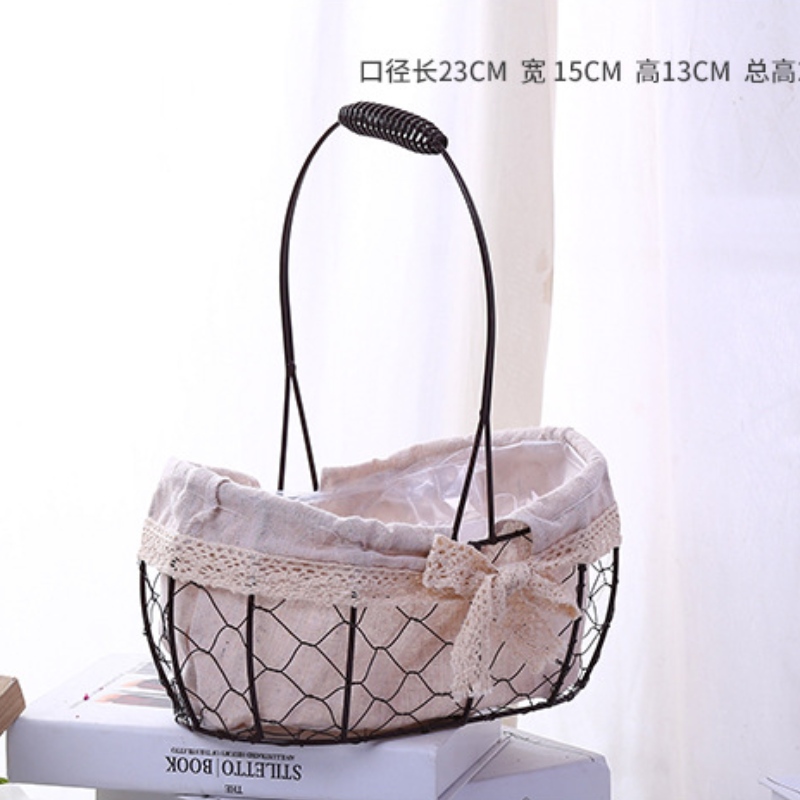 Košík na uskladnění květin s rukojetí