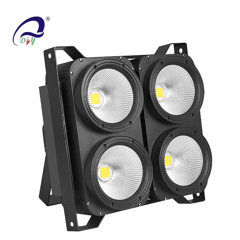 SL104 4 hlavy COB publikum Blinder Light for perform