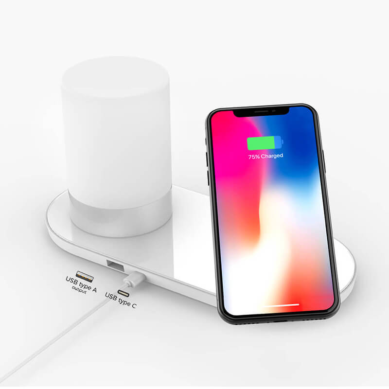 RGB Lamp s Wireless Charging Station (pro iPhone nebo Android telefon)