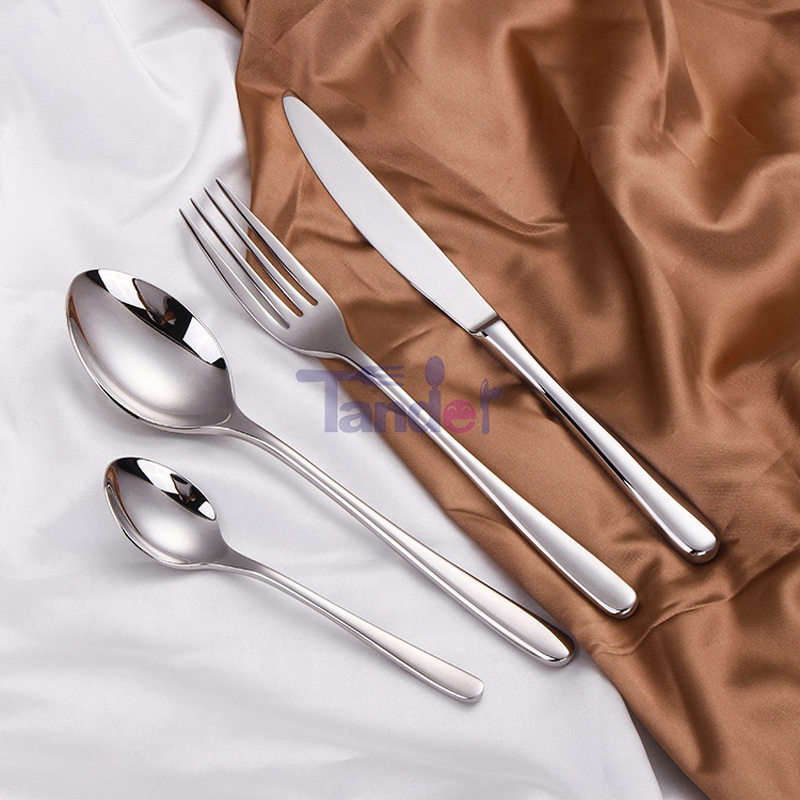Modern í Silver Stainless Steel High Quality Silverware Obnovitelné Cutlery Wedding Flatware Sada