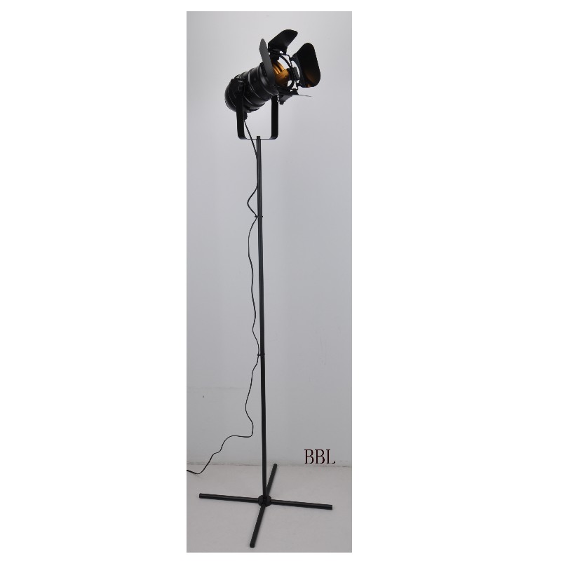 Filmové podlahové světlo-1 s U-držákem, může upravit směr