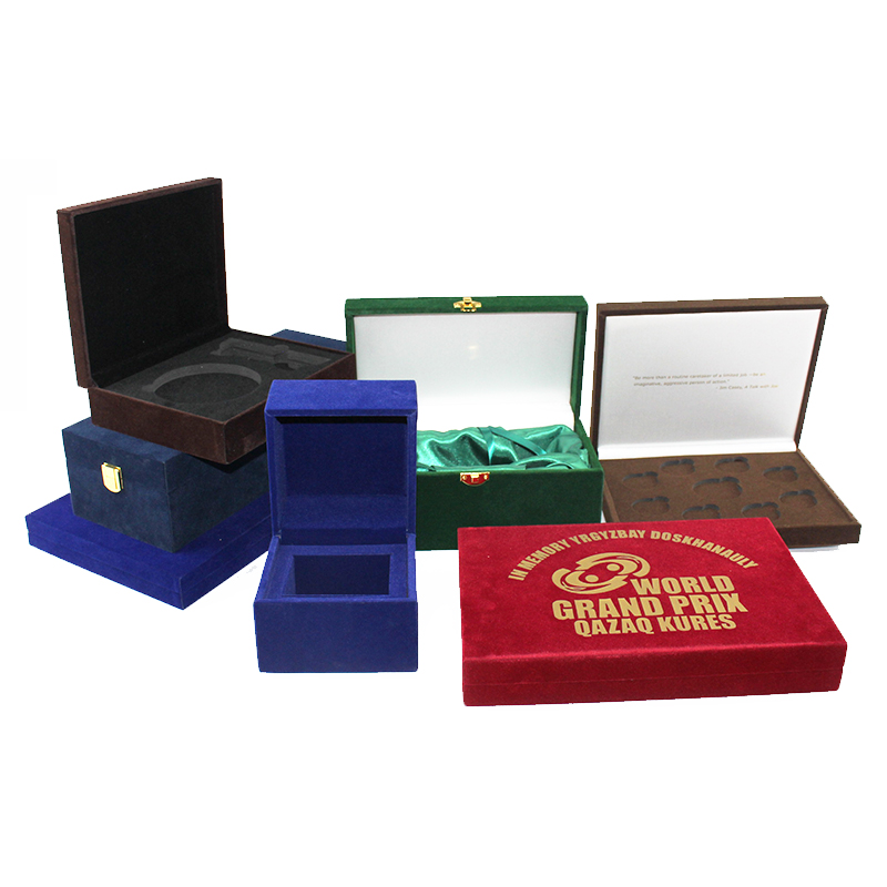 kovové hodinkové pouzdro dřevěné hodinkové skříně s automatickým otáčením hodinek