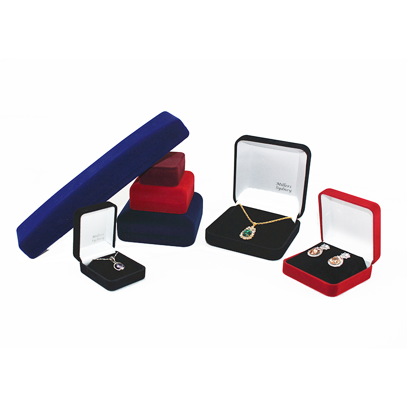 Krabice šperků z krabičky na samet